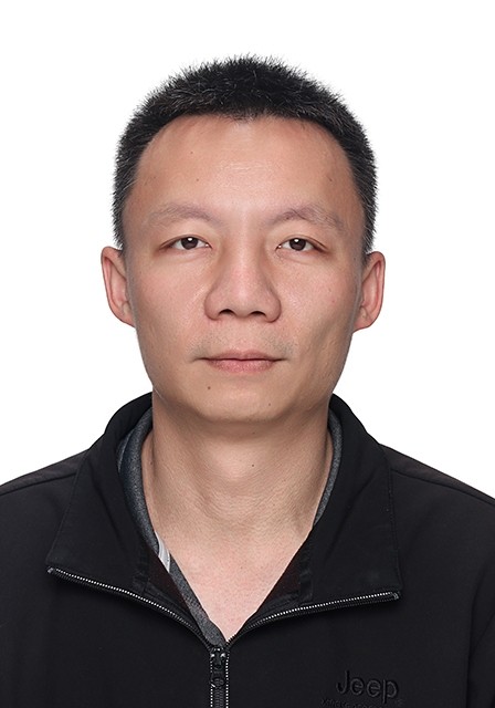 李青