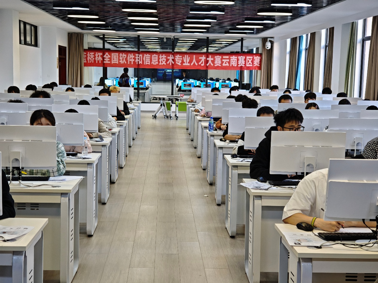 以赛促学强本领，竞技赋能育英才——william威廉亚洲官方4月密集举办六大学科竞赛